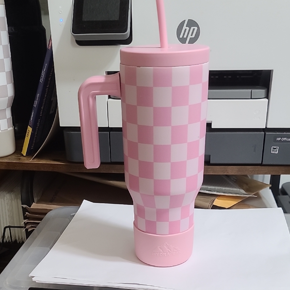 40 oz Pink Checkered LE HydraPeak Tumbler with Straw